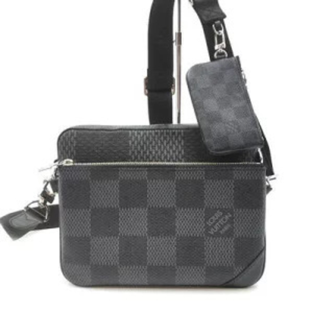 Louis Vuitton Trio Messenger Bag
